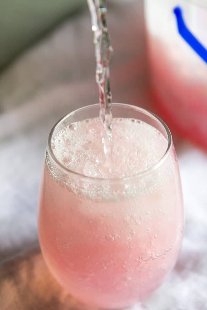 15 frozen lemonade recipes to kick back with-Pink-Lemonade-Vodka-Slush-Culinary-Hill-5