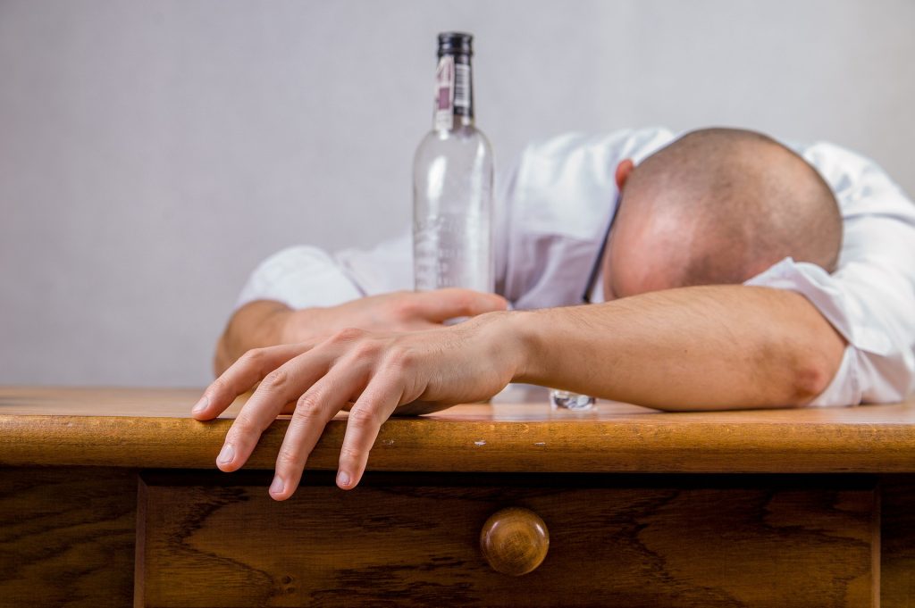16 US States with outrageous laws about alcohol - drunk - alcohol