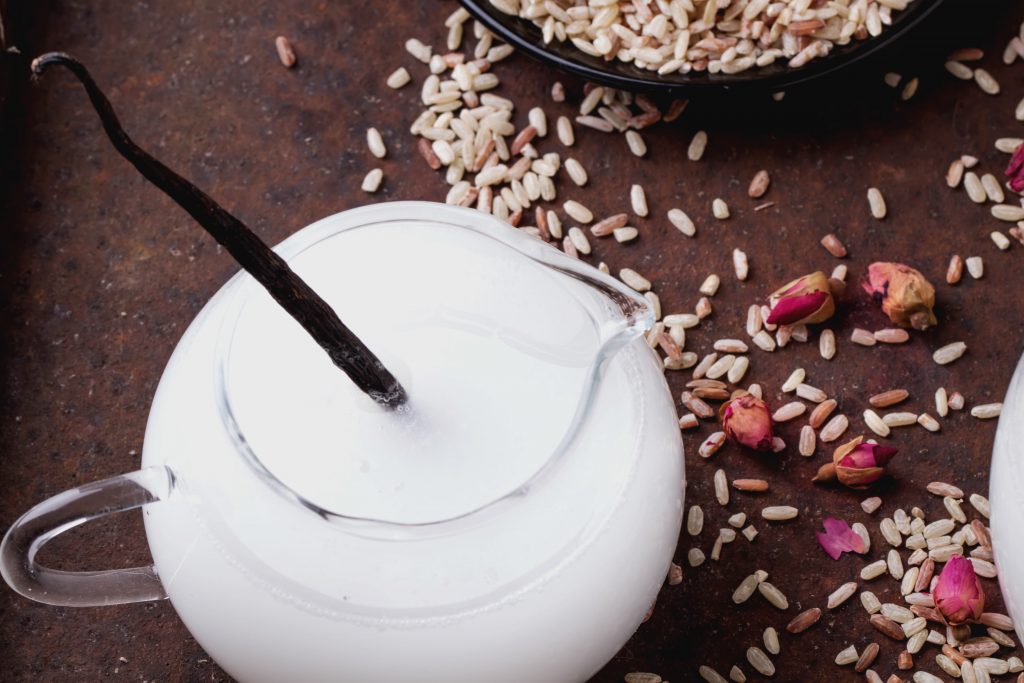 7 great alternatives to milk for dairy-free diets-6