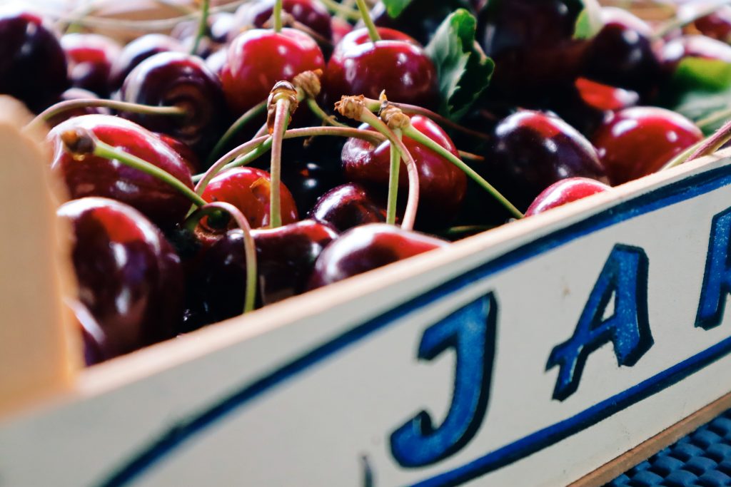 7 reasons you should eat more cherries_antioxidants