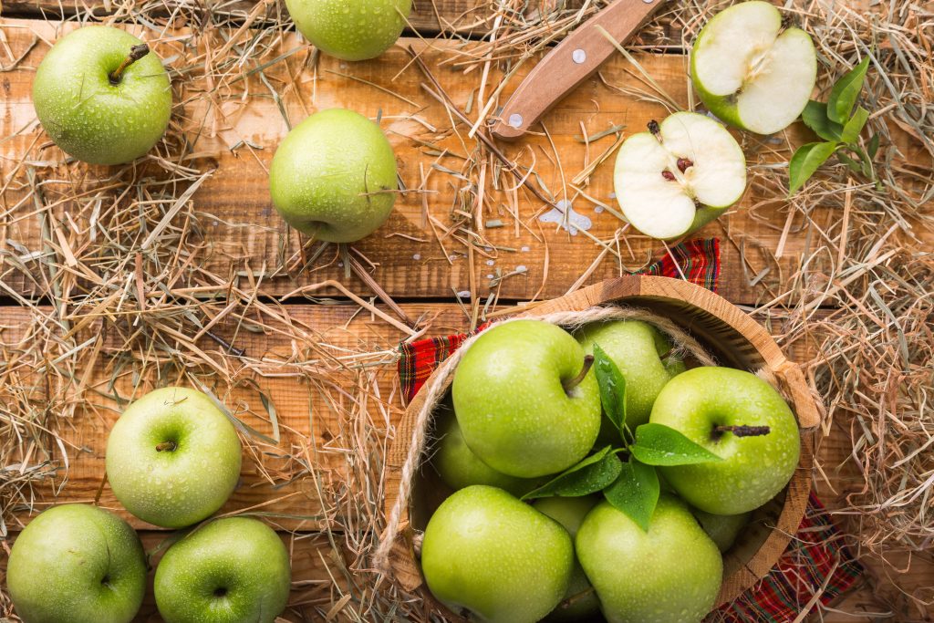 8 reasons you should eat more apples