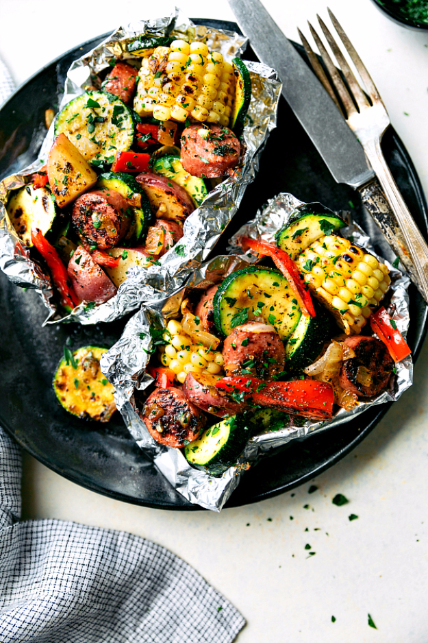 Best recipes for camping - Easy-Tin-Foil-Sausage-And-Veggies