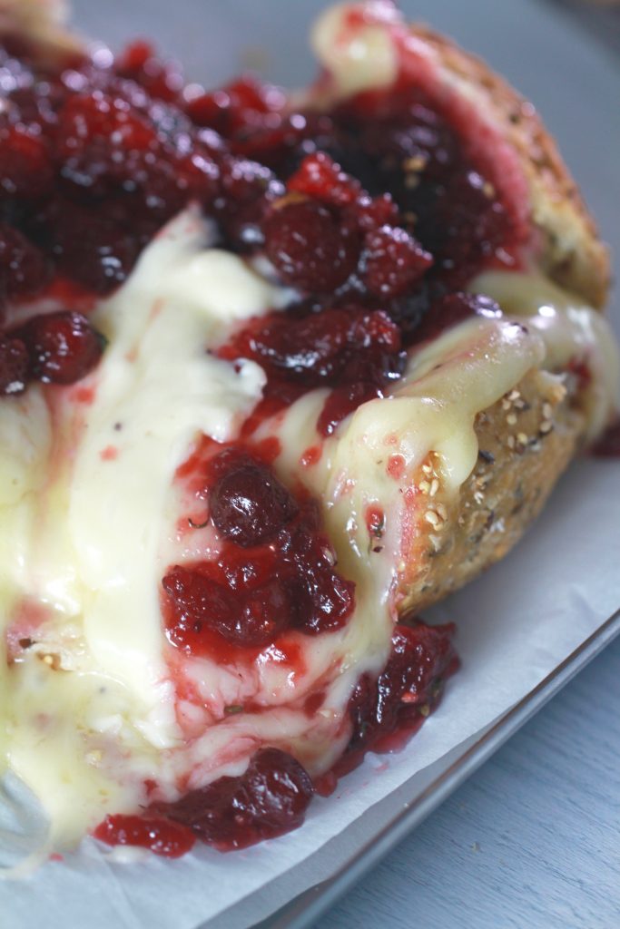 Cranberry baked brie pull-apart bread bowl appetizer