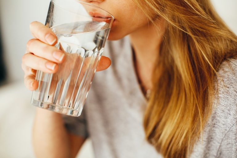 10 Signs you need to drink more water