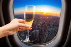 10 simple cocktails you can make on your next flight