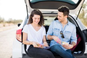 12 easy, healthy snacks for your road trip_3_adobe
