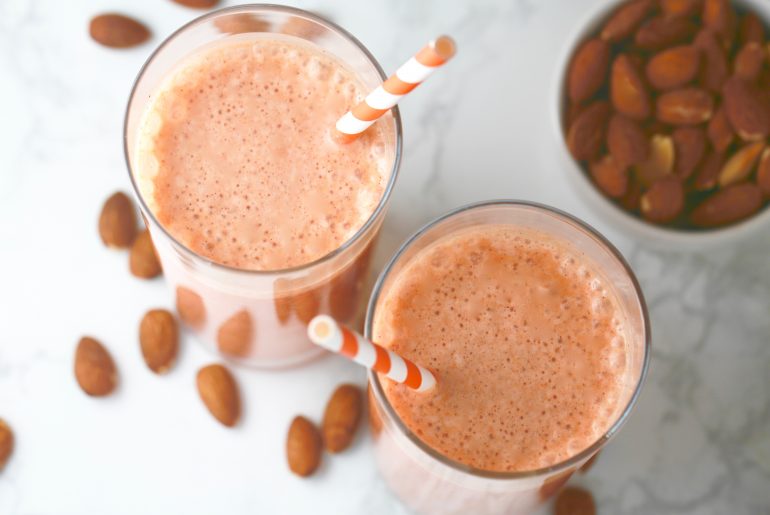 Healthy carrot cake smoothie_2