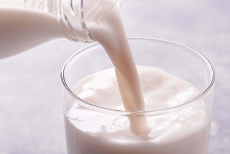 How to freeze milk and other milk substitutes