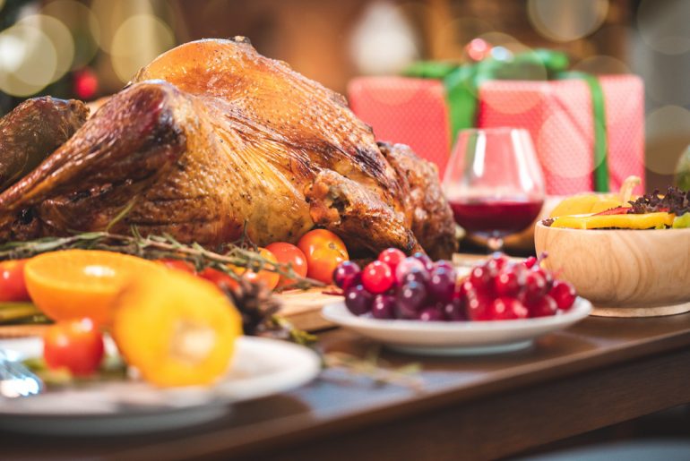 How to host a stress-free Thanksgiving feast