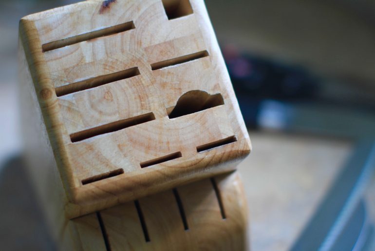 Stop bacteria from building up in your knife block by Everybody Craves