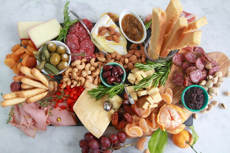 Learn to build a charcuterie board like a pro-2