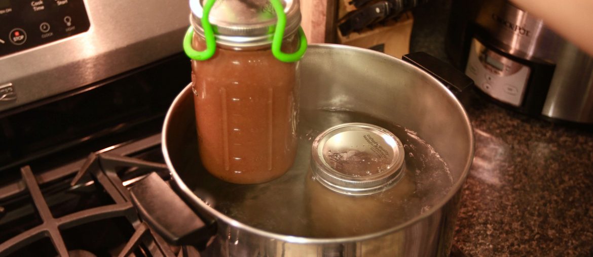 How to make and can your own applesauce