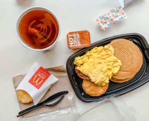 What time does McDonald's stop serving breakfast?