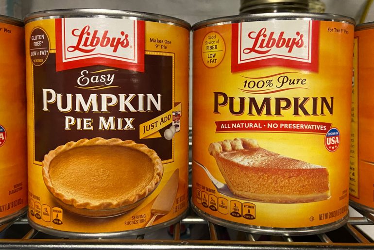 What's the difference between pumpkin puree and pumpkin pie filling?