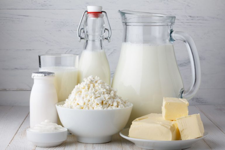 Whole milk might be healthier than skim milk, study shows