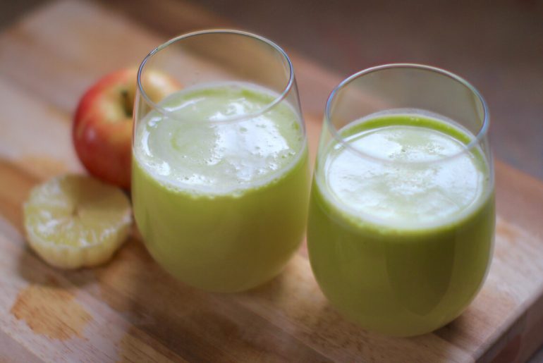 Celery, apple, ginger, lemon juice by Everybody Craves