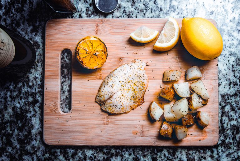 You're cleaning your cutting board wrong and it could make you ill by Everybody Craves